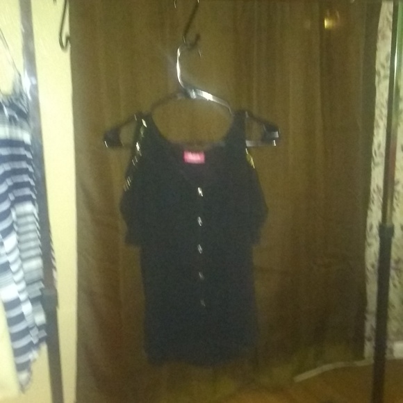 Blouse - Picture 2 of 8